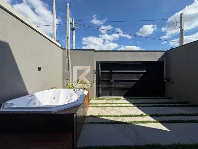 Casa com 150m² 3 quartos e 2 banheiros, à venda, no bairro Jardim Bom Sucesso em Indaiatuba