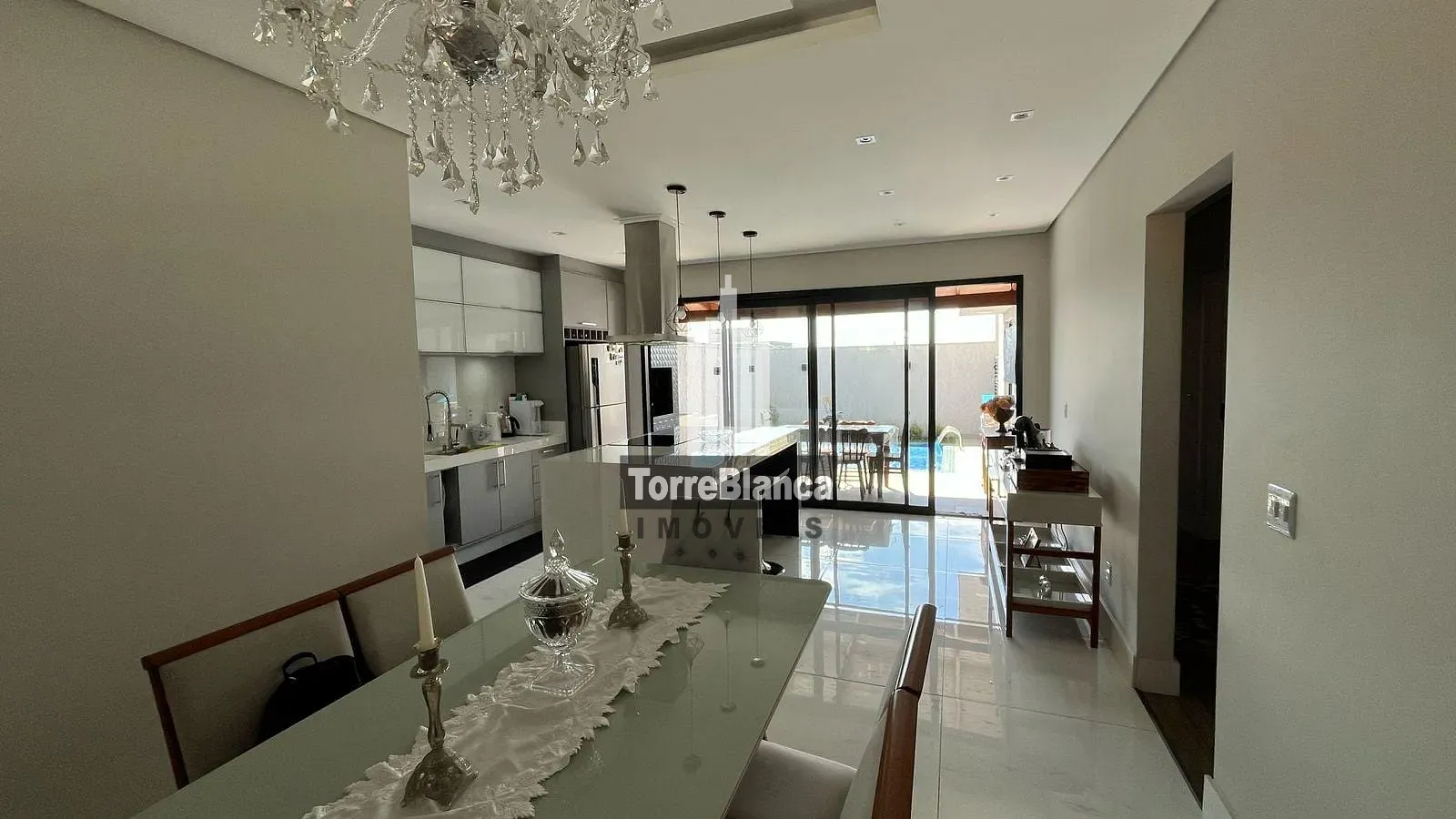 Casa, 3 quartos, 143 m² - Foto 4