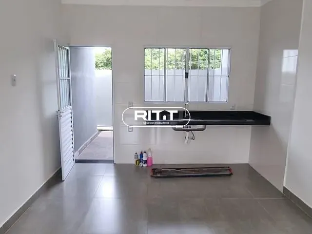 Casa com 126m² 2 quartos e 2 banheiros, à venda, no bairro Parque Santa Bárbara em Campinas