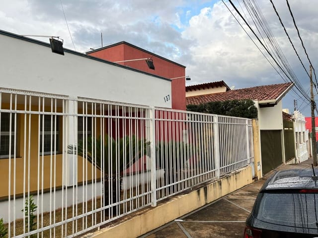 Foto do Casa - Casa para alugar, 343 m² por R$ 8.000,00/mês - Centro - Uberaba/MG | ZUCATO IMOBILIARIA LTDA