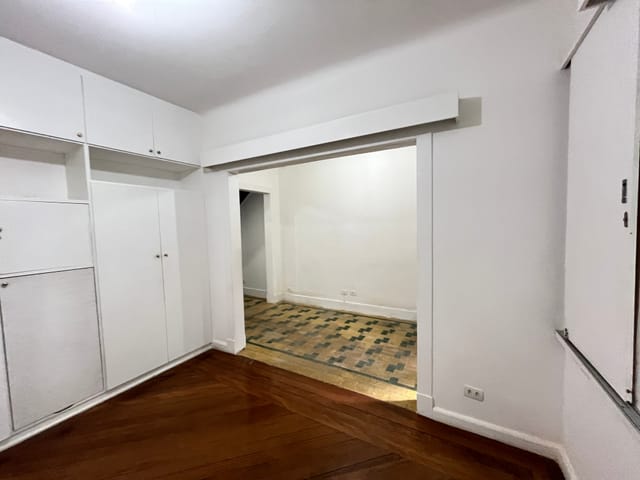 Casa 2 quartos e 2 banheiros, para alugar, no bairro Jardim Portal I e II em São Paulo
