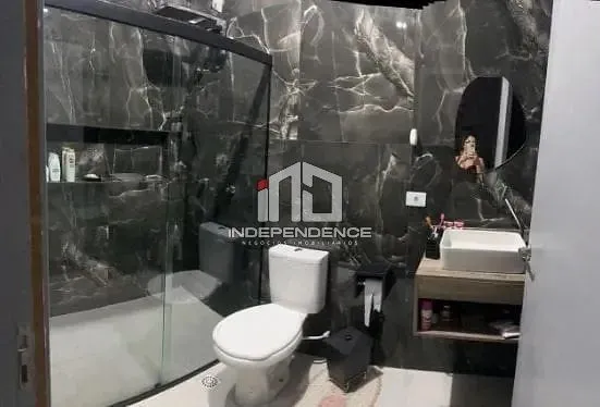 Casa, 3 quartos, 193 m² - Foto 1