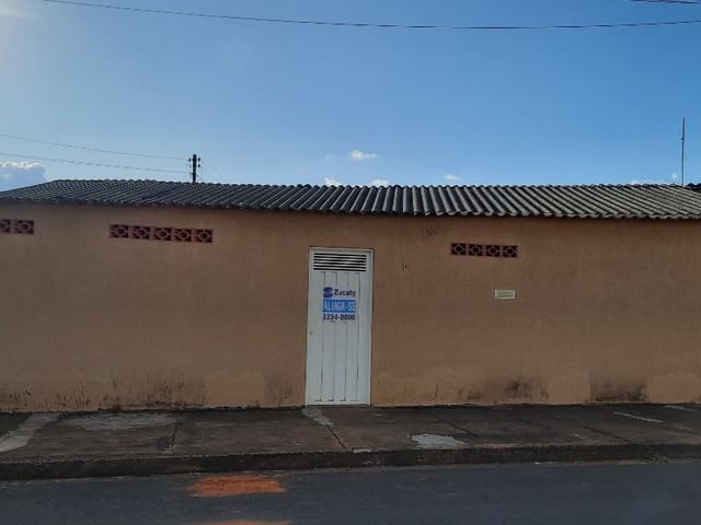 Foto do Casa - Casa com 3 dormitórios para alugar por R$ 850,00/mês - Parque São Geraldo - Uberaba/MG | ZUCATO IMOBILIARIA LTDA
