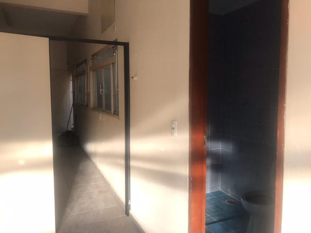 Casa com 150m² 2 quartos e 1 banheiro, para alugar, no bairro Ayrosa em Osasco