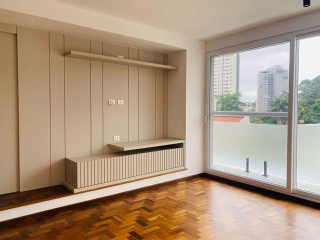 Casa com 560m² 4 quartos e 7 banheiros, à venda, no bairro Alphaville Residencial Um em Barueri