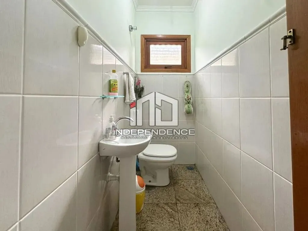 Casa, 3 quartos, 218 m² - Foto 46