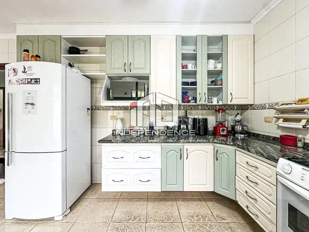 Casa, 3 quartos, 218 m² - Foto 60