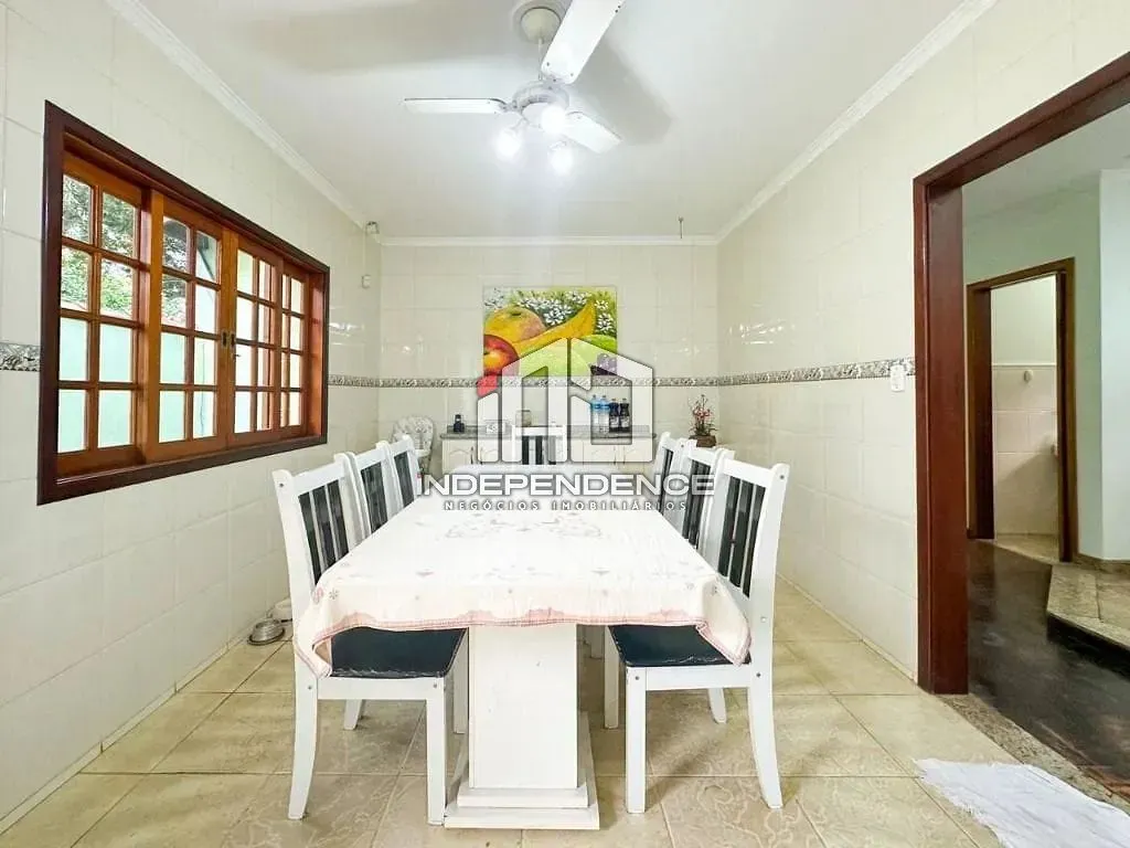 Casa, 3 quartos, 218 m² - Foto 79