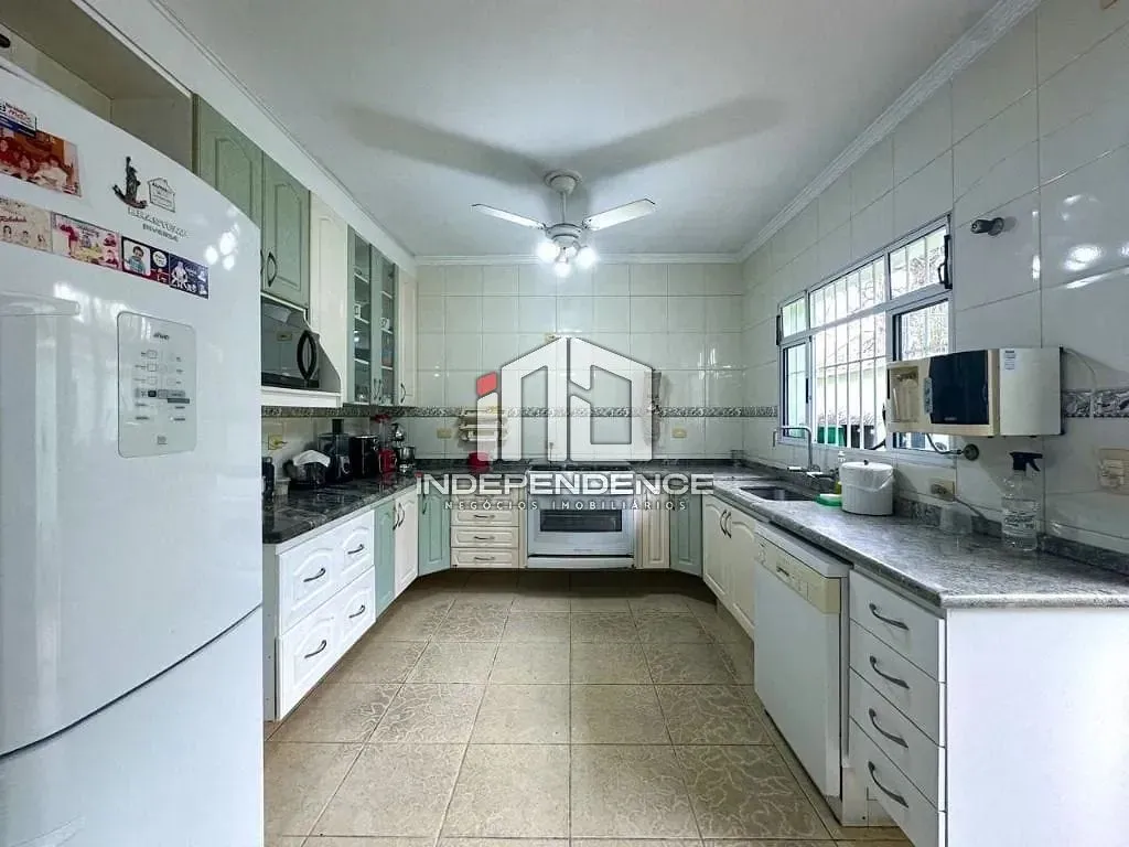 Casa, 3 quartos, 218 m² - Foto 65