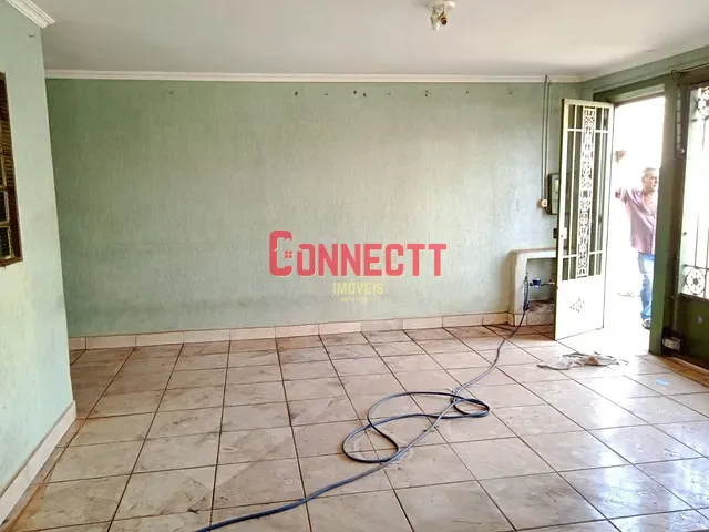 Casa com 200m² 5 quartos e 3 banheiros, à venda, no bairro Presidente Dutra em Ribeirão Preto