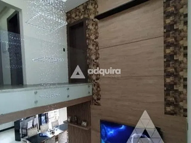 Casa 3 quartos e 4 banheiros, à venda, no bairro Cará-cará em Ponta Grossa