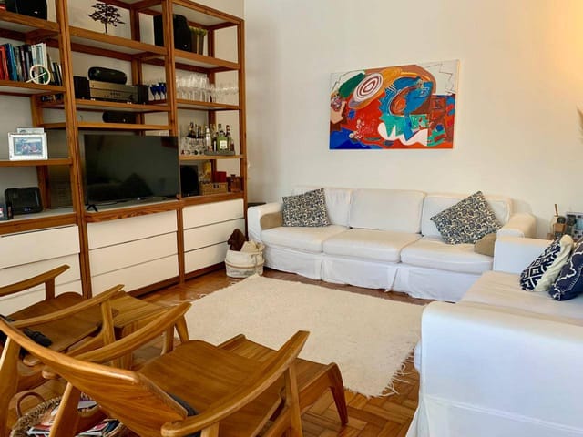 Casa à venda, no bairro Duchas em Petrópolis