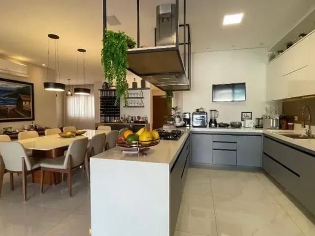 Casa com 760m² 5 quartos e 2 banheiros, à venda ou para alugar, no bairro Condomínio Reserva do Paratehy em São José dos Campos