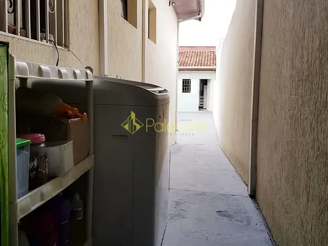 Casa 2 quartos e 2 banheiros, à venda, no bairro Parque Senhor do Bonfim em Taubaté