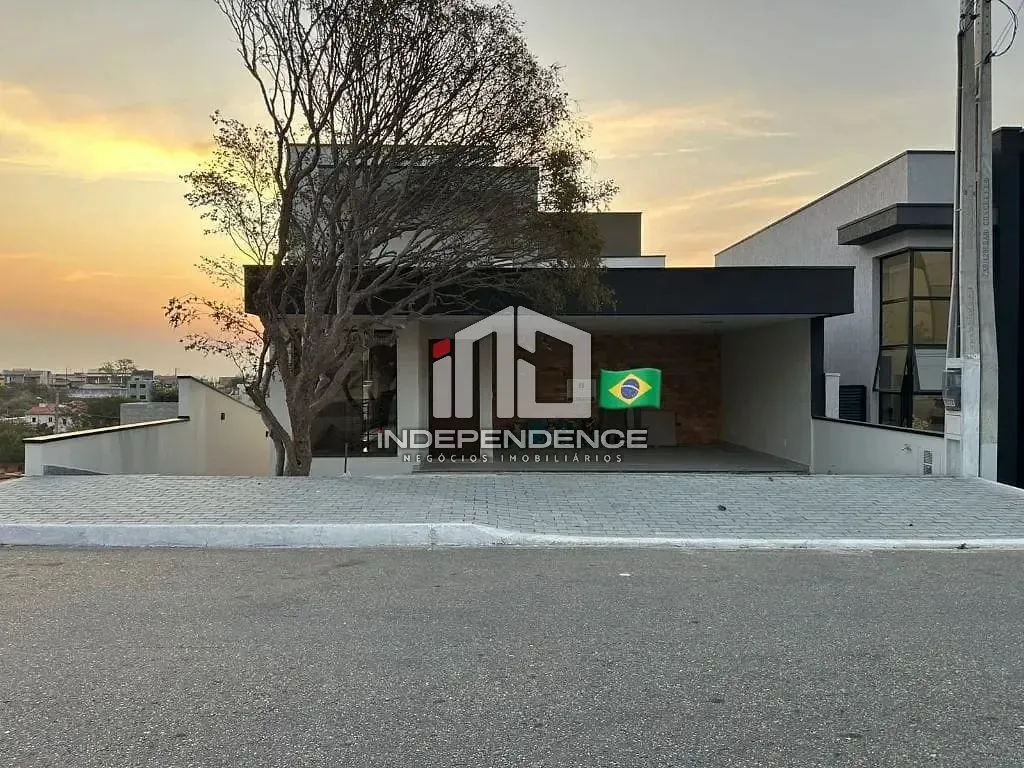 Casa, 3 quartos, 220 m² - Foto 1