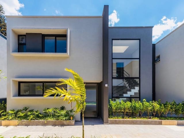Casa com 401m² 4 quartos e 6 banheiros, à venda, no bairro Campo Belo em São Paulo