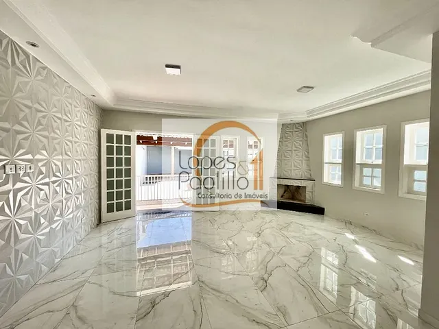 Casa com 360m² 3 quartos e 4 banheiros, à venda, no bairro Nova Gardênia em Atibaia