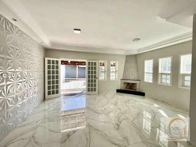 Casa com 360m² 3 quartos e 4 banheiros, à venda, no bairro Nova Gardênia em Atibaia