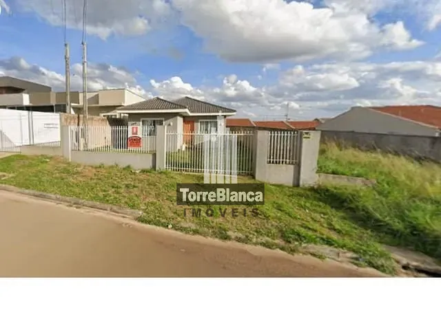 Casa com 300m² 2 quartos e 1 banheiro, à venda, no bairro Cará-Cará em Ponta Grossa