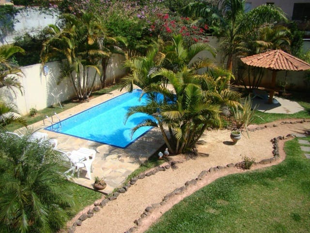 Casa com 940m² 4 quartos e 4 banheiros, à venda, no bairro Pinheiros Tênis Village em Cotia