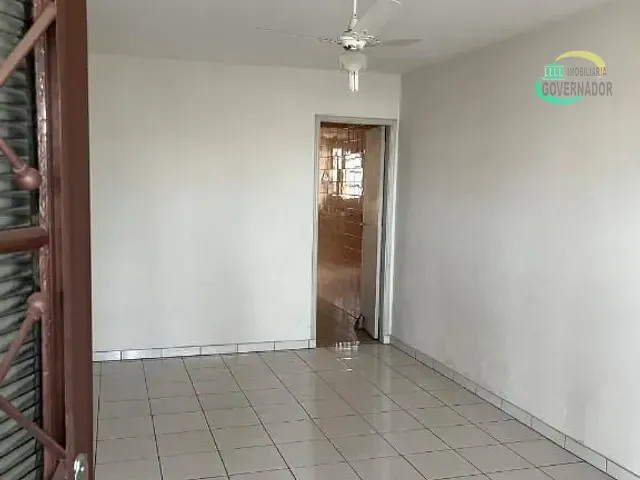Casa com 250m² 3 quartos e 1 banheiro, à venda, no bairro Vila Aurocan em Campinas