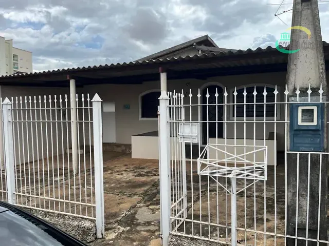 Casa com 250m² 3 quartos e 1 banheiro, à venda, no bairro Vila Aurocan em Campinas