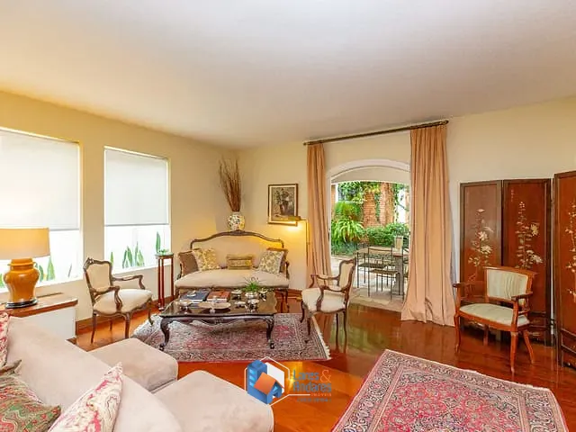 Casa com 641m² 4 quartos e 7 banheiros, à venda, no bairro Jardim Leonor em São Paulo