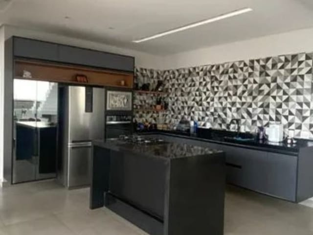 Casa com 600m² 3 quartos e 4 banheiros, à venda ou para alugar, no bairro Condomínio Residencial Colinas do Paratehy em São José dos Campos