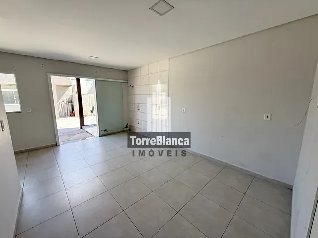 Casa com 150m² 3 quartos e 2 banheiros, à venda, no bairro Boa Vista em Ponta Grossa