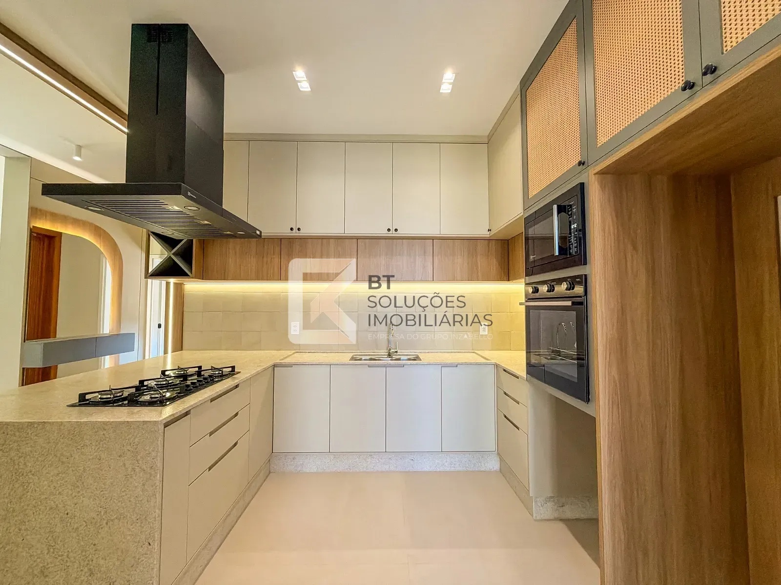 Casa, 3 quartos, 195 m² - Foto 32
