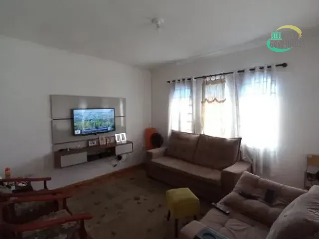 Casa com 300m² 2 quartos e 2 banheiros, à venda, no bairro Vila Manoel Ferreira em Campinas