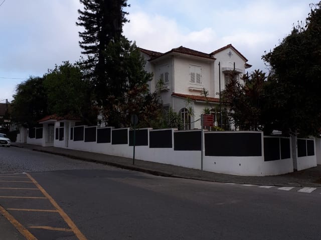Casa para alugar, no bairro Centro em Petrópolis