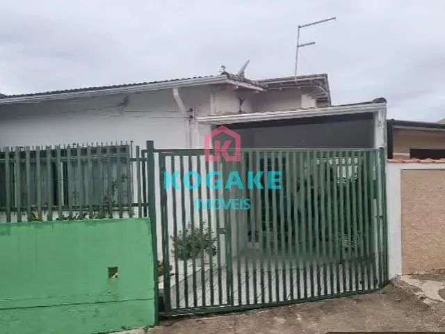 Casa com 713m² 8 quartos e 4 banheiros, à venda, no bairro Jardim São Dimas em São José dos Campos