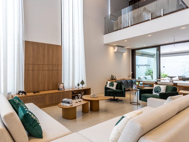 Casa com 441m² 4 quartos e 5 banheiros, à venda, no bairro Alphaville em Santana de Parnaíba