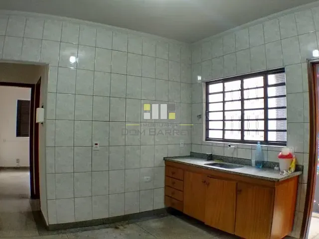 Casa para alugar, no bairro Centro em Sumaré