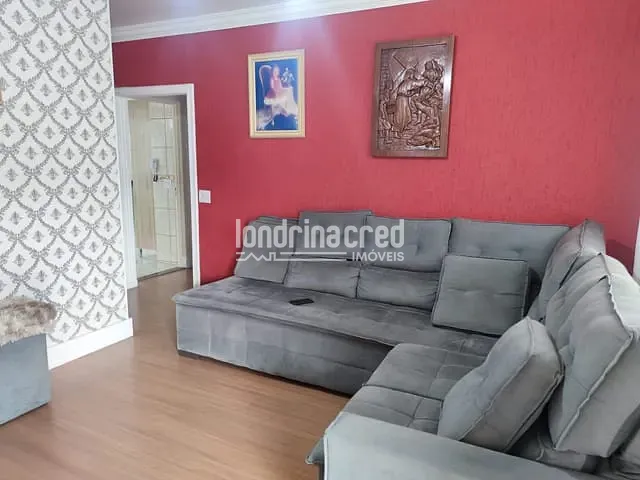 Casa com 304m² 3 quartos e 3 banheiros, à venda, no bairro Jardim Esperança em Cambé