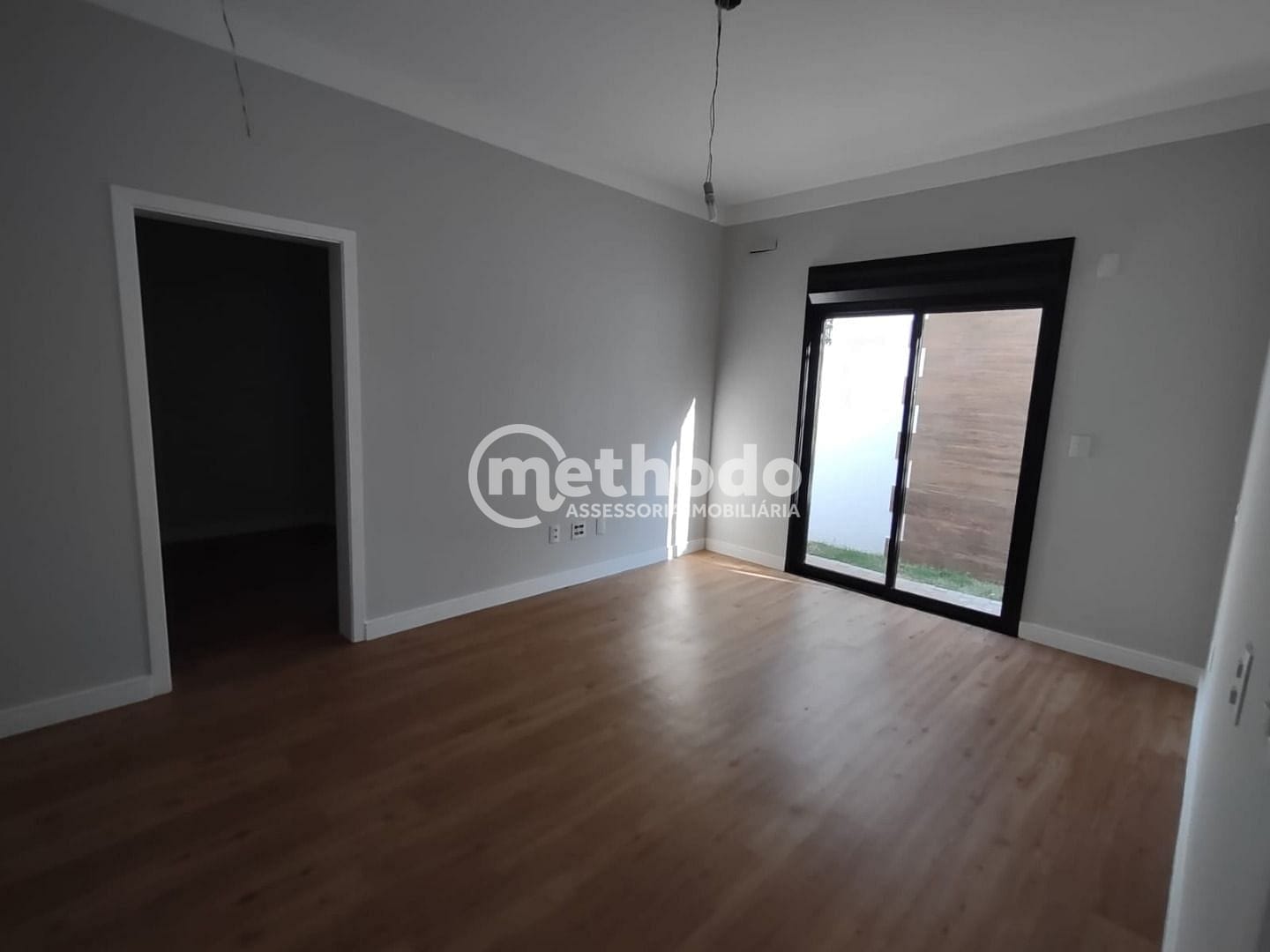 Casa, 4 quartos, 270 m² - Foto 31