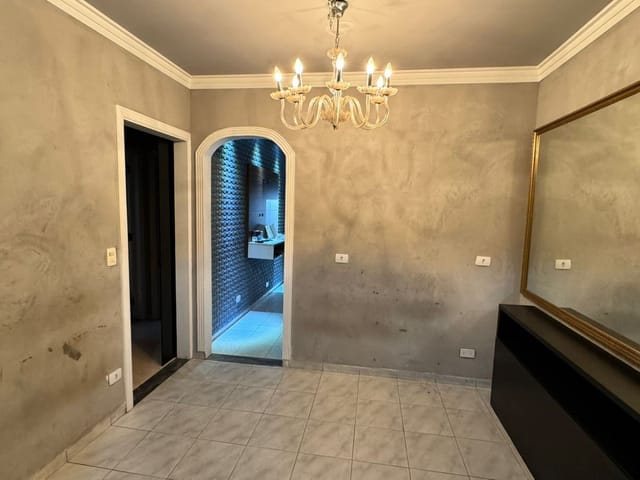 Casa com 250m² 6 quartos e 3 banheiros, para alugar, no bairro Jardim Boa Vista (Zona Oeste) em São Paulo