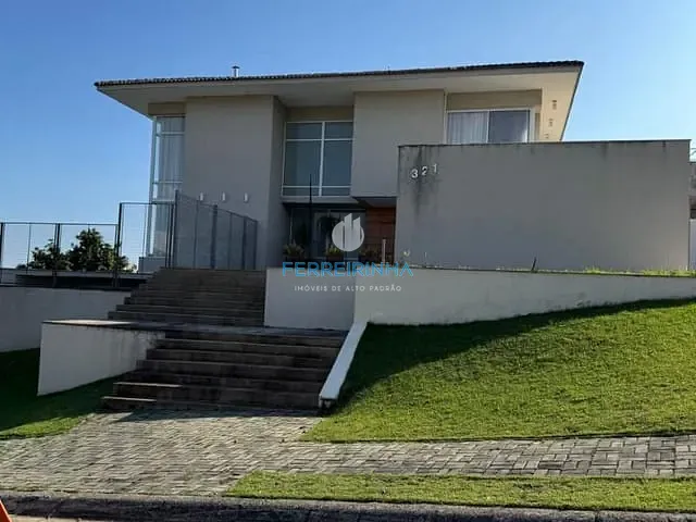 Casa com 900m² 5 quartos e 5 banheiros, à venda, no bairro Condomínio Reserva do Paratehy em São José dos Campos