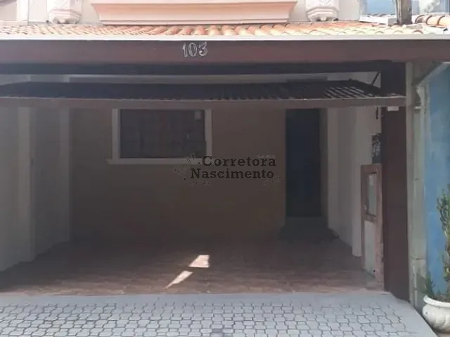 Casa com 2m² 3 quartos e 2 banheiros, à venda, no bairro Jardim Del Rey em São José dos Campos