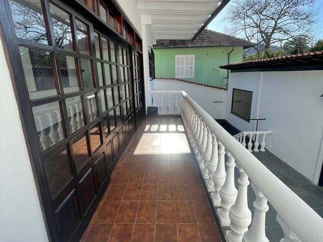 Casa com 300m², à venda, no bairro Itamarati em Petrópolis