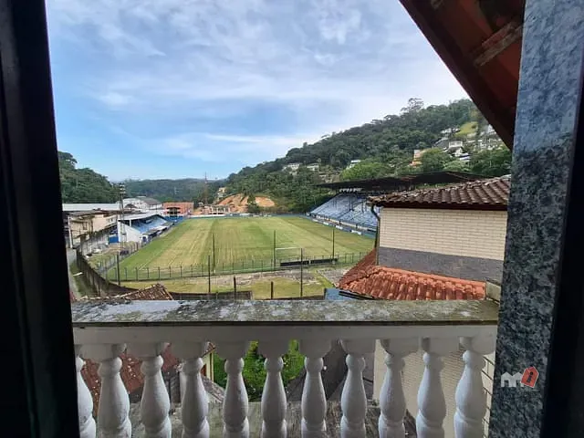 Casa 1 quarto e 2 banheiros, para alugar, no bairro Quarteirão Ingelheim em Petrópolis