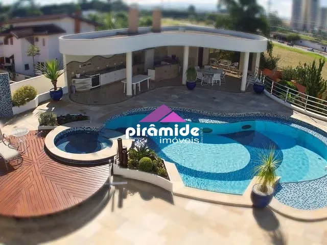 Casa com 1600m² 5 quartos e 9 banheiros, à venda, no bairro Jardim das Colinas em São José dos Campos
