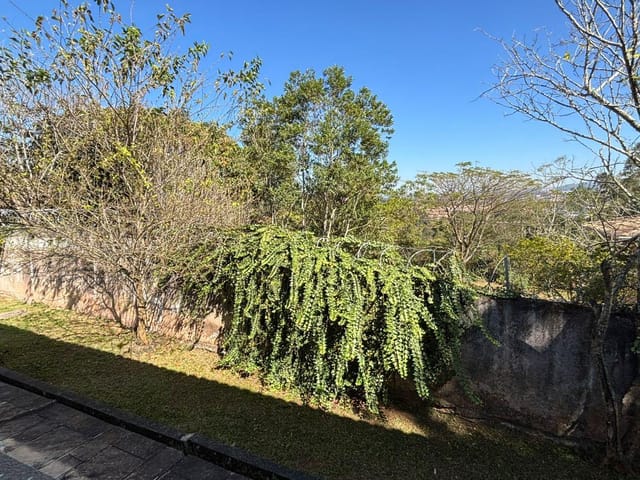 Casa com 2695m² 4 quartos e 5 banheiros, à venda, no bairro Paisagem Renoir em Cotia