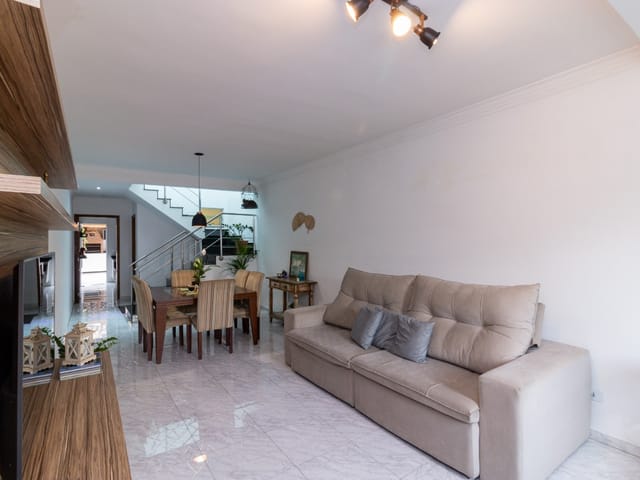 Casa com 140m² 3 quartos e 3 banheiros, à venda, no bairro Parque São Domingos em São Paulo