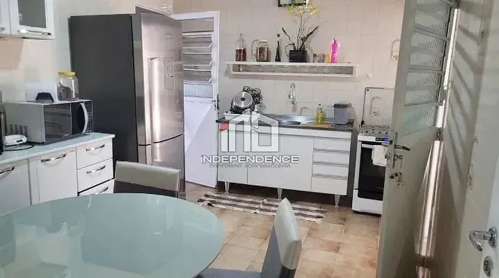 Casa, 4 quartos, 200 m² - Foto 16
