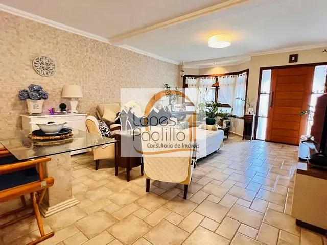 Casa com 393m² 3 quartos e 3 banheiros, à venda, no bairro Vila Helena em Atibaia