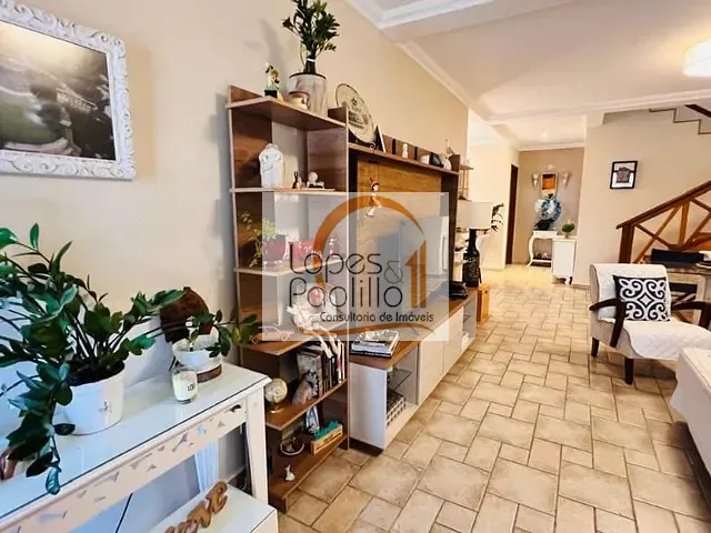 Casa com 393m² 3 quartos e 3 banheiros, à venda, no bairro Vila Helena em Atibaia