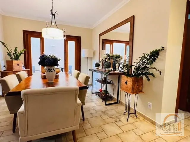 Casa com 393m² 3 quartos e 3 banheiros, à venda, no bairro Vila Helena em Atibaia