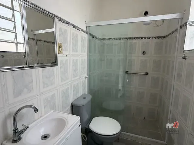 Casa 2 quartos e 1 banheiro, para alugar, no bairro Centro em Petrópolis